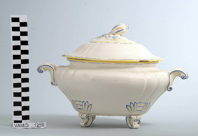 zuppiera di Società Ceramica Italiana Laveno; Andlovitz Guido (sec. XX)