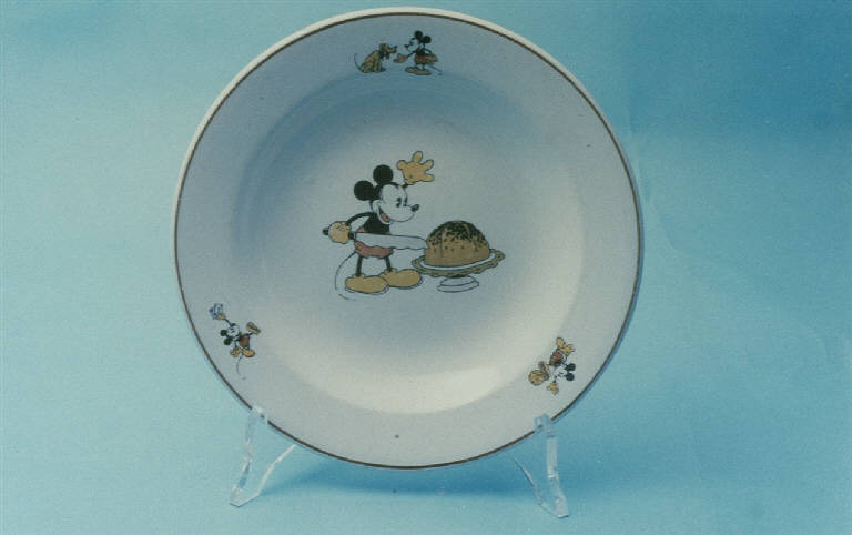 Topolino e Pluto, personaggi di Walt Disney (piatto fondo) di Società Ceramica Italiana Laveno (sec. XX)