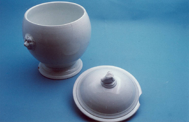 zuppiera di Società Ceramica Italiana Laveno (prima metà sec. XX)
