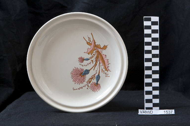 Motivi decorativi floreali stilizzati (piatto piano) di Ceramiche Pareschi (seconda metà sec. XX)