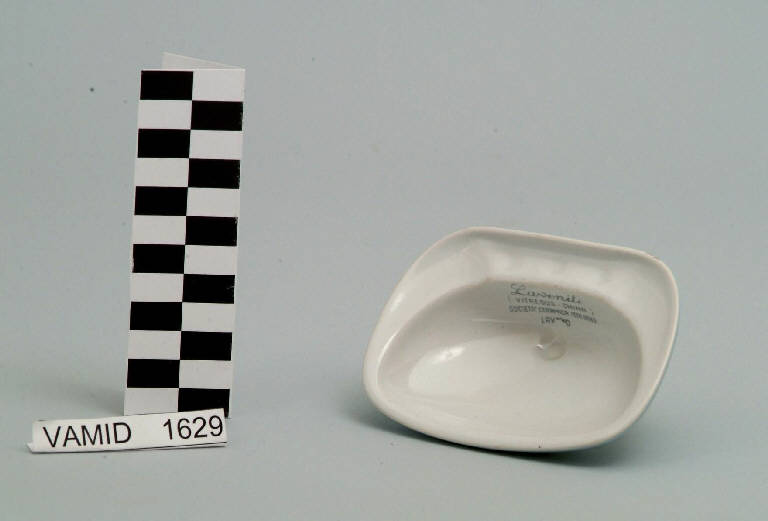 lavandino di Società Ceramica Italiana Laveno (secondo quarto sec. XX)