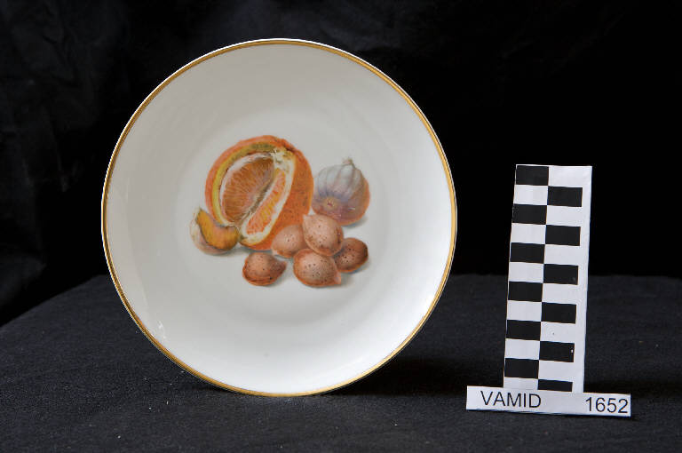 Arancia e mandorle (piatto da frutta) di Società Ceramica del Verbano (metà sec. XX)