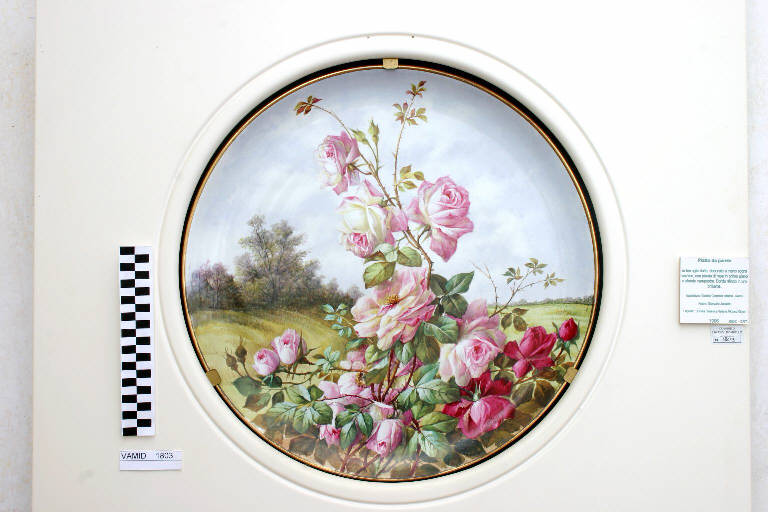 Paesaggio campestre con pianta di rose (piatto) di Jacopini Giancarlo; Società Ceramica Italiana Laveno (sec. XX)