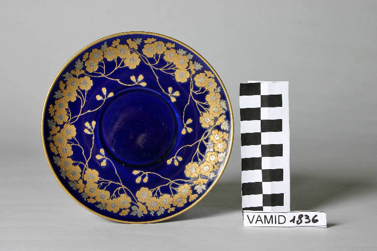 piattino di Società Ceramica Italiana Laveno (fine/inizio secc. XIX/ XX)