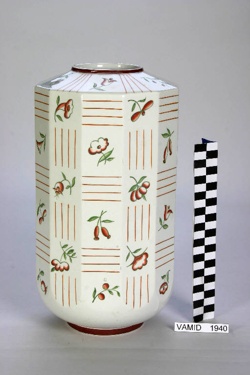 vaso portafiori di Andlovitz Guido; Società Ceramica Revelli (sec. XX)