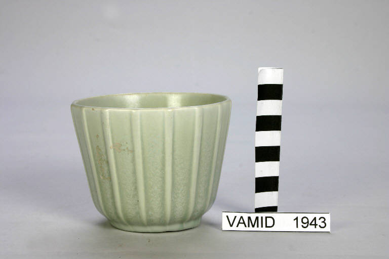 vasetto di Andlovitz Guido; Società Ceramica Italiana Laveno (sec. XX)
