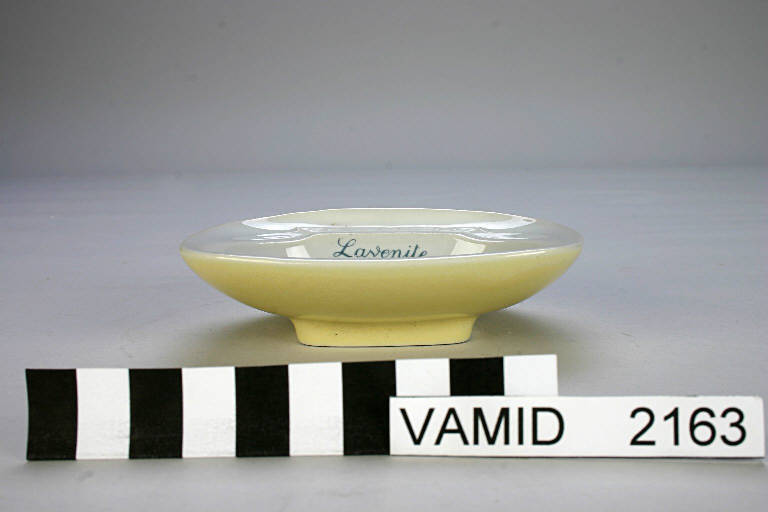 lavabo di Società Ceramica Italiana Laveno (prima metà sec. XX)