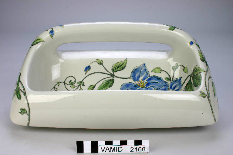 Motivi decorativi floreali (maniglione da bagno) di Società Ceramica Richard Ginori (metà sec. XX)