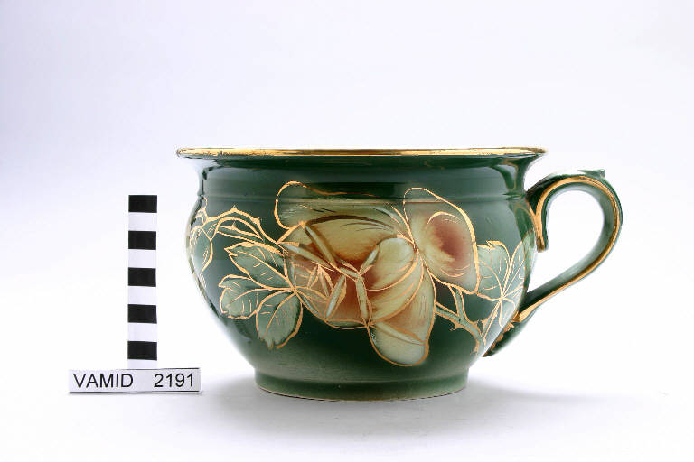 Rose (pitale) di Società Ceramica Richard (fine sec. XIX)