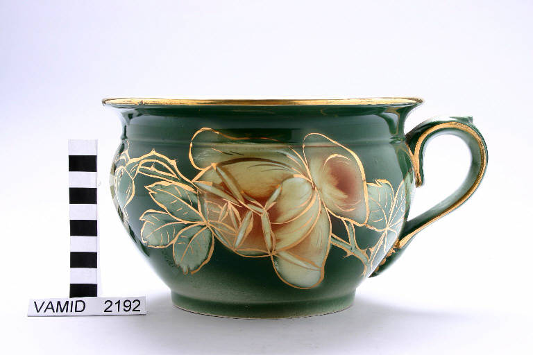 Rose (pitale) di Società Ceramica Richard (fine sec. XIX)