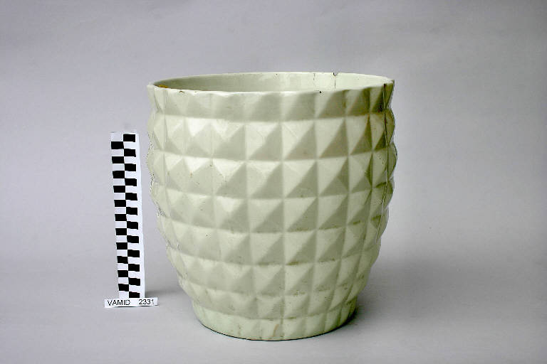 vaso di Società Ceramica Italiana Laveno (prima metà sec. XX)