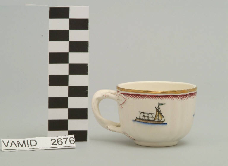 Elementi caratteristici del Lago Maggiore (tazza da caffè) di Andlovitz Guido; Società Ceramica Italiana Laveno (sec. XX)
