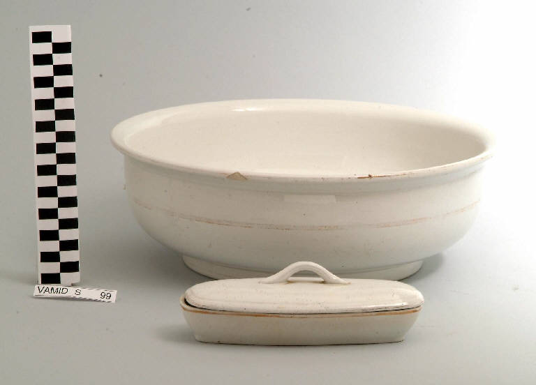 servizio igienico da camera di Società Ceramica Italiana Laveno (prima metà sec. XX)