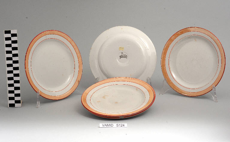 servizio di piatti di Società Ceramica Revelli (sec. XX)