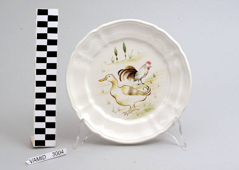 Anatra e gallo (piatto piano) di Società Ceramica Richard Ginori; Tamburini Rosetta (sec. XX||sec. XX)