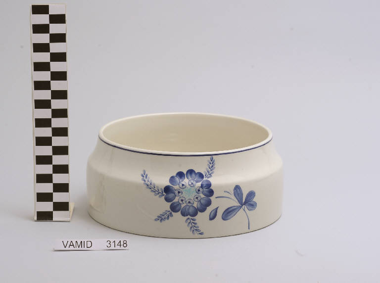 Motivo decorativo floreale (fruttiera) di Società Ceramica Richard Ginori (sec. XX)