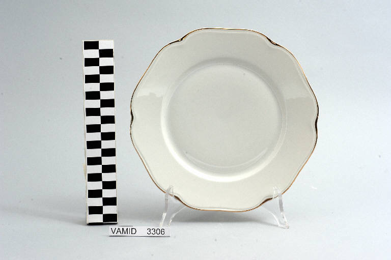 piatto piano di Società Ceramica del Verbano (metà sec. XX)
