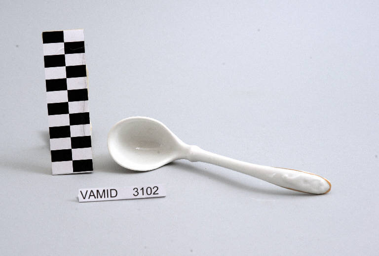 cucchiaio da salsiera di Società Ceramica del Verbano (metà sec. XX)