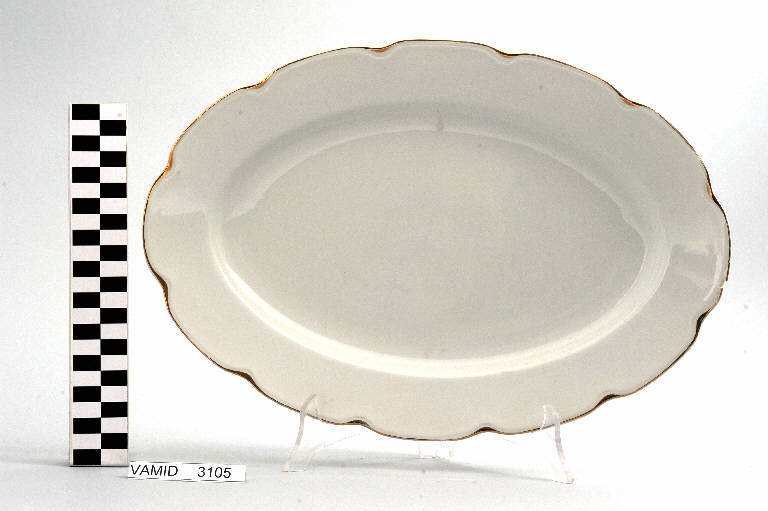 piatto da portata di Società Ceramica del Verbano (metà sec. XX)