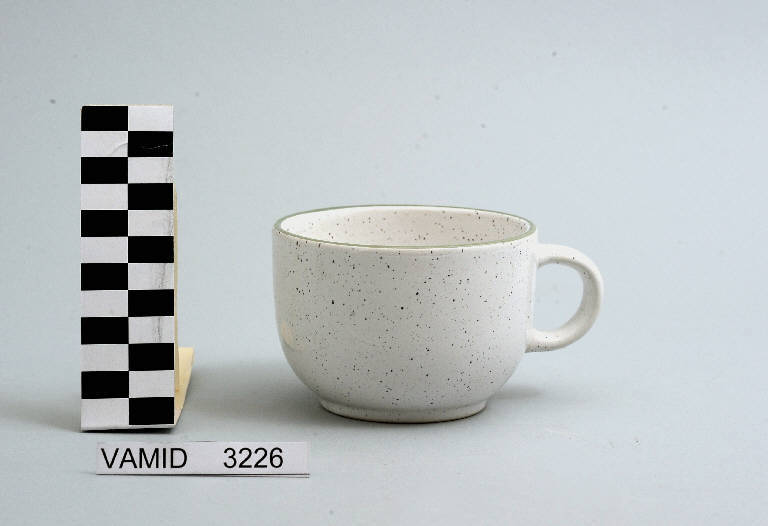 tazza da thè di Ceramiche Pareschi (seconda metà sec. XX)