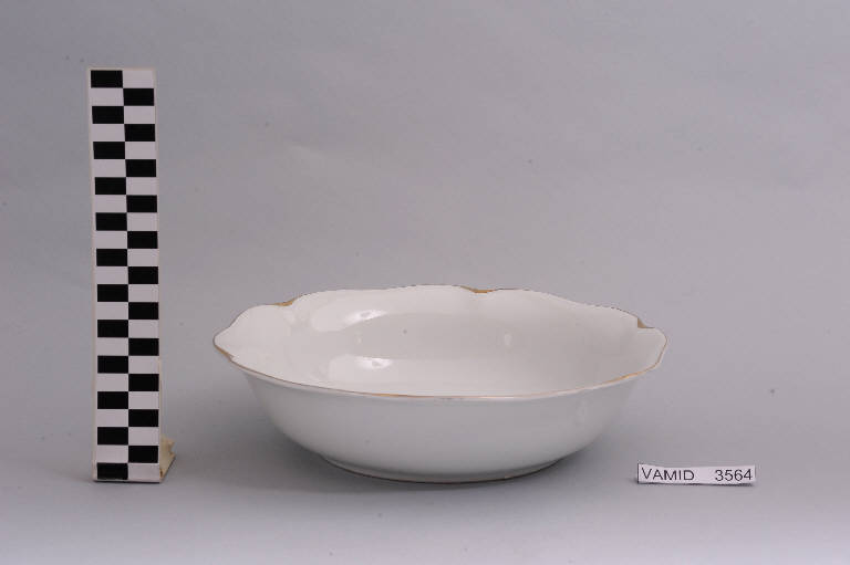 insalatiera di Società Ceramica del Verbano (metà sec. XX)
