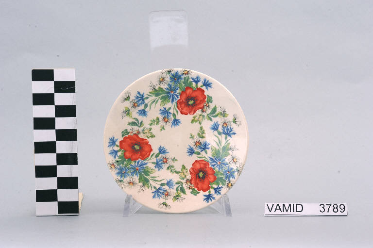 Papaveri, margherite e violette (piattino da caffè) di Società Ceramica Italiana Laveno (sec. XX)