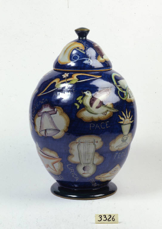 figure allegoriche (vaso) di Fantoni, Marcello (attribuito) (secondo quarto sec. XX)