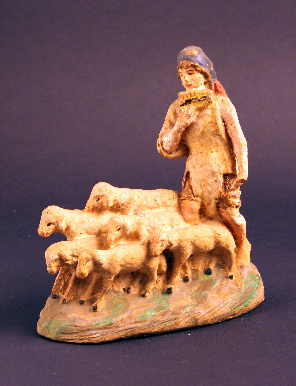 pastore con pecore e flauto di Pan (statua da presepio) - ambito bergamasco (primo quarto sec. XX)