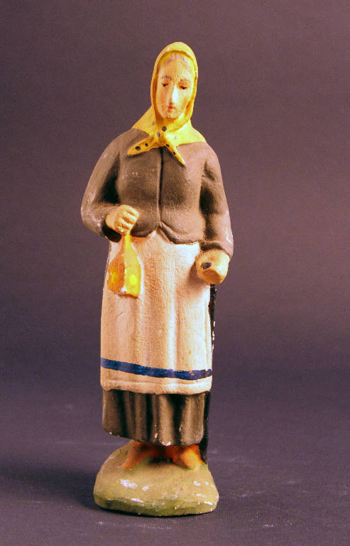 donna con lanterna (statua da presepio) - ambito bergamasco (secondo quarto sec. XX)