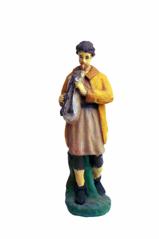 Pastore con cornamusa (statua da presepio) - ambito bergamasco (metà sec. XX)