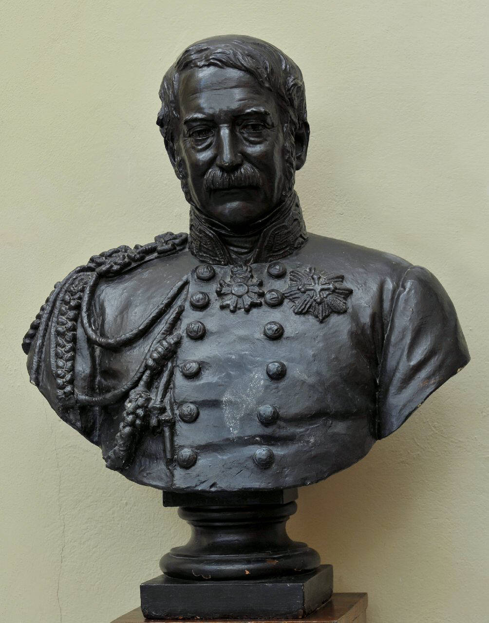 Ettore Perrone di San Martino, Risorgimento - Celebrazione di Vittorio Emanuele II (busto) di Pisani Salvatore (sec. XIX)