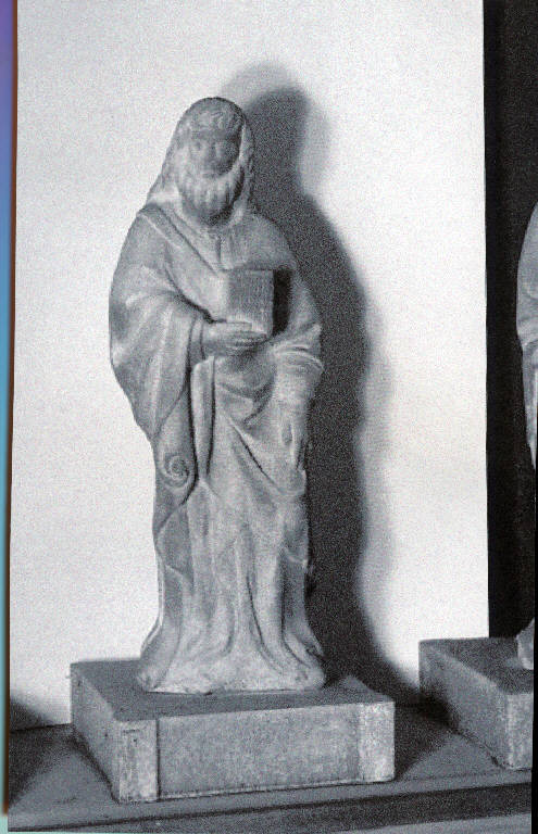 Santo con un libro chiuso nella mano destra (scultura) - ambito franco renano (prima metà sec. XV)