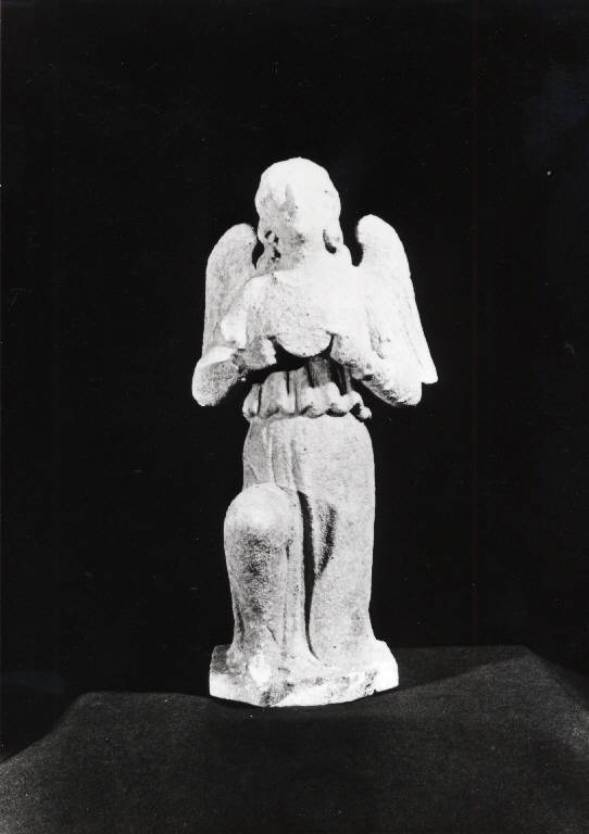 Angelo con ostia (scultura) di Benzoni, Giuseppe (attribuito) (seconda metà sec. XIX)