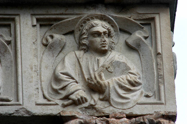 San Giovanni Evangelista (rilievo) - ambito lombardo (fine sec. XIV)