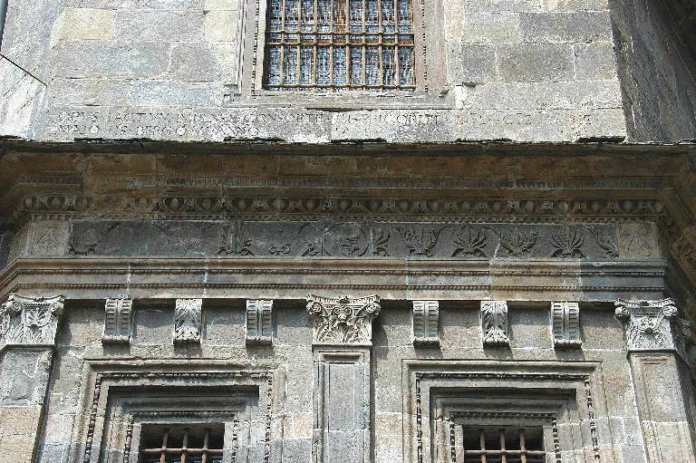 rilievo di Carrara, Giovanni (e aiuti) (sec. XV)