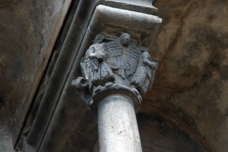 Angeli, Busti umani (capitello di colonna) - ambito lombardo-emiliano (sec. XII)