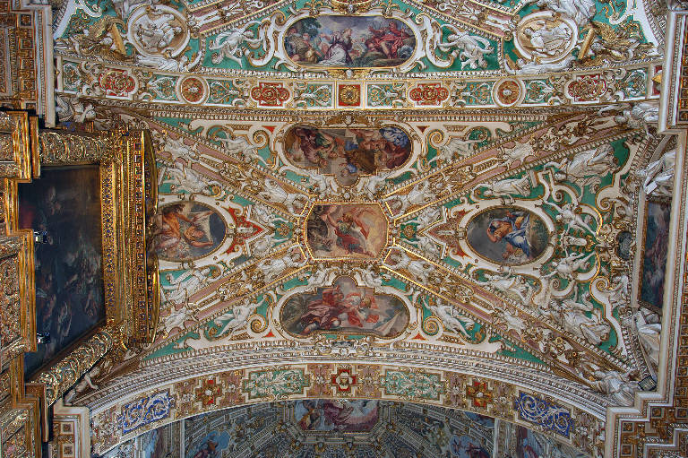 Angeli, Motivi decorativi, Cariatidi (decorazione plastica) di Sala, Giovanni Angelo; Sala, Gerolamo (sec. XVII)
