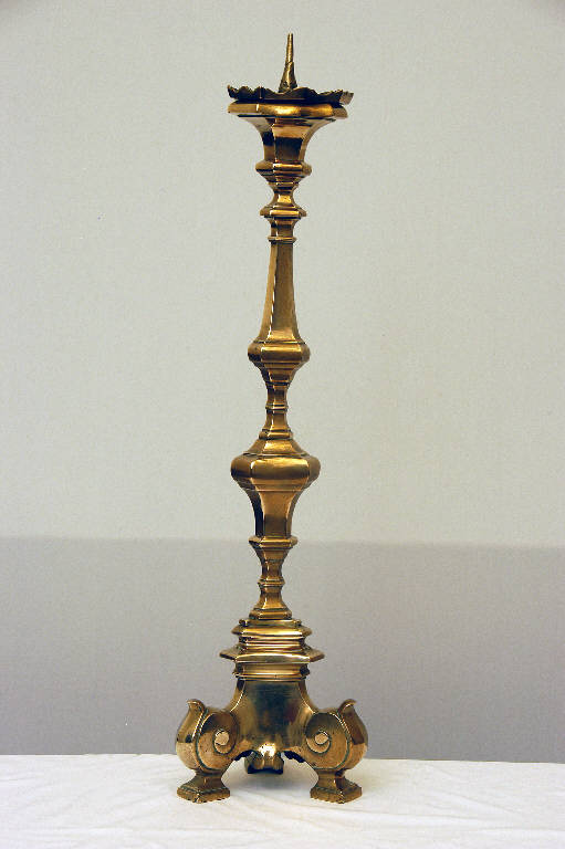 candeliere d'altare - bottega lombarda (fine/inizio secc. XVIII/ XIX)