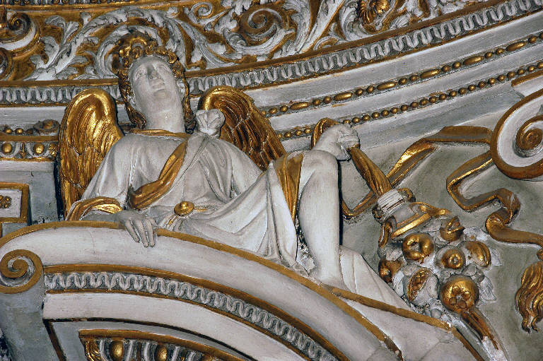Angelo, Motivi decorativi (rilievo) di Porta, Francesco; Porta, Lorenzo (sec. XVI)