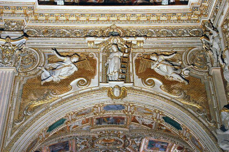 Angeli con i simboli della passione (decorazione plastica) di Sala, Giovanni Angelo; Sala, Gerolamo (sec. XVII)