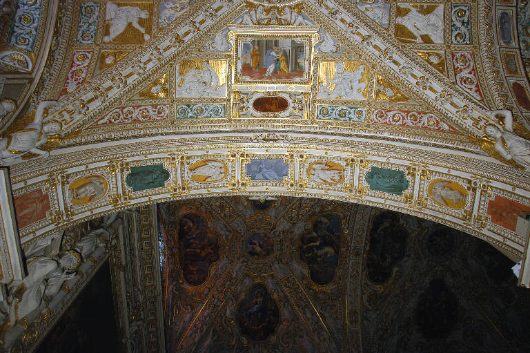 Angeli, Virtù (decorazione plastico-pittorica) di Porta, Francesco; Porta, Lorenzo (sec. XVI)