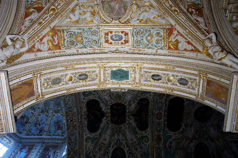 Sibilla, Santi, Motivi decorativi (decorazione plastico-pittorica) di Porta, Francesco; Porta, Lorenzo (sec. XVI)