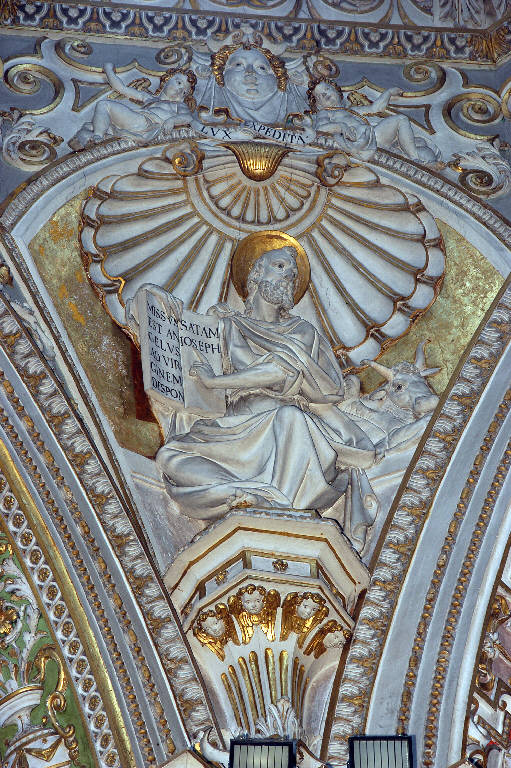 San Luca Evangelista (rilievo) di Porta, Lorenzo (e aiuti) (sec. XVI)