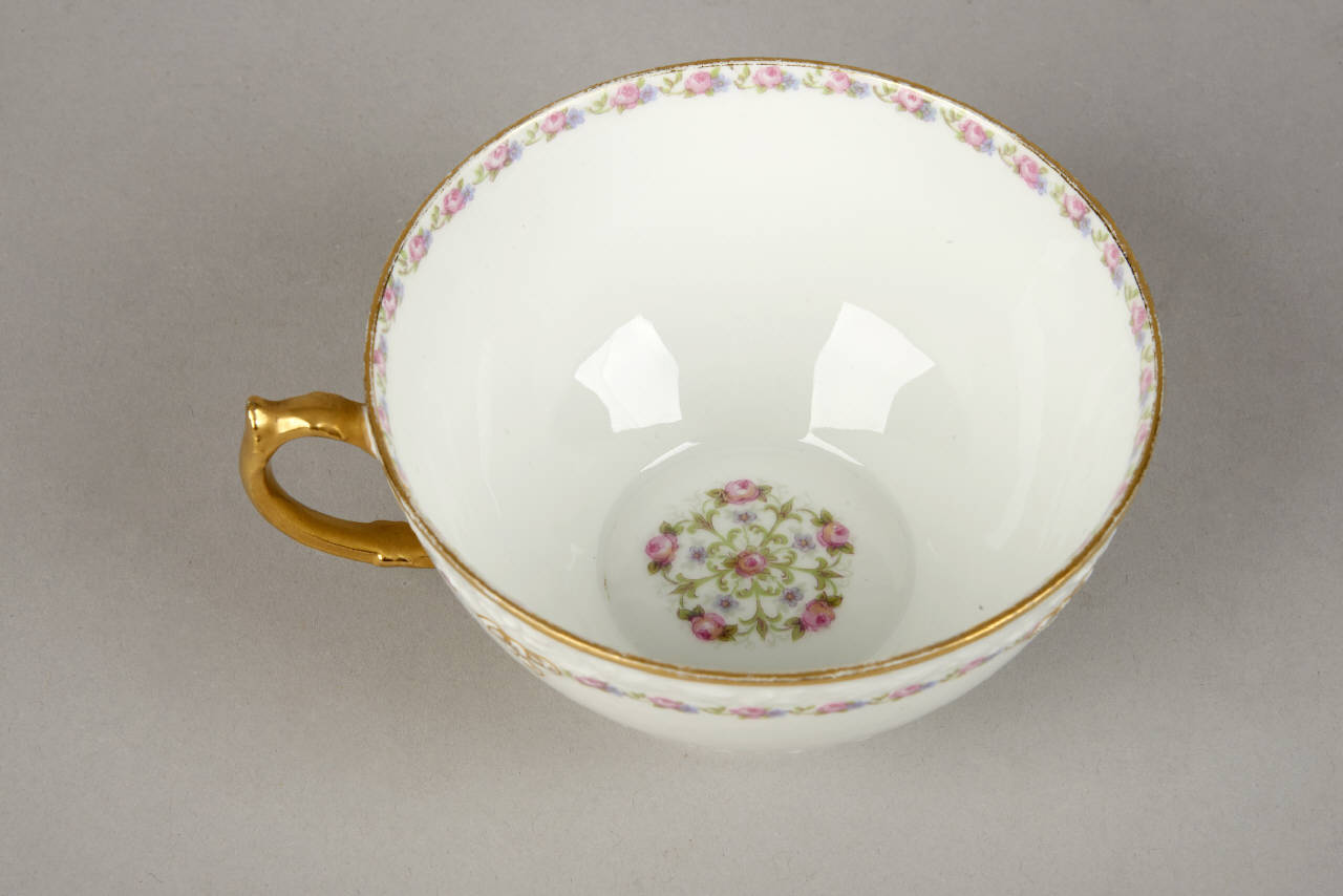 tazza da thè - manifattura francese/ Limoges (primo quarto sec. XX)