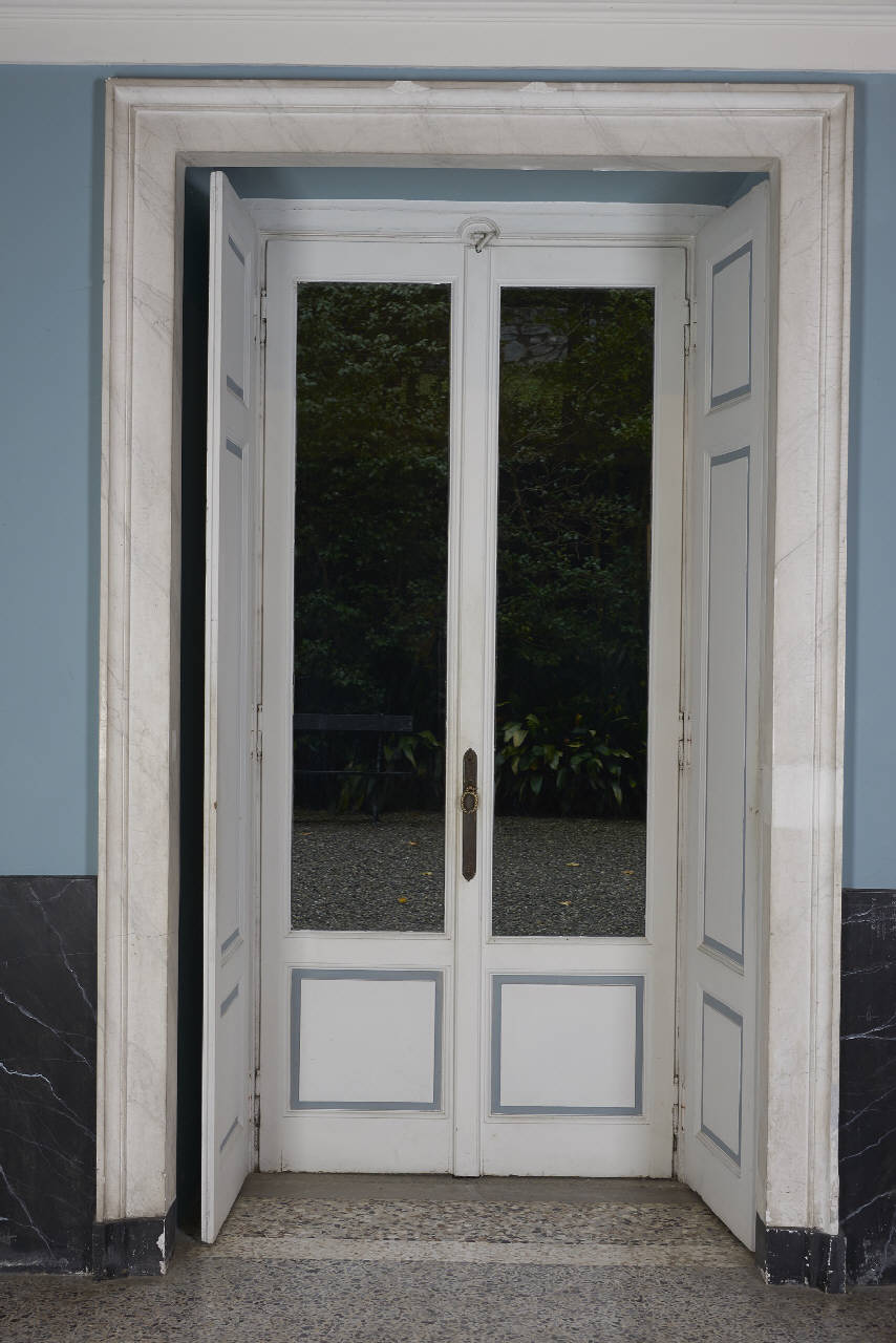 Porta-finestra a due battenti (porta-finestra) - maestranze lombarde (inizio sec. XX)