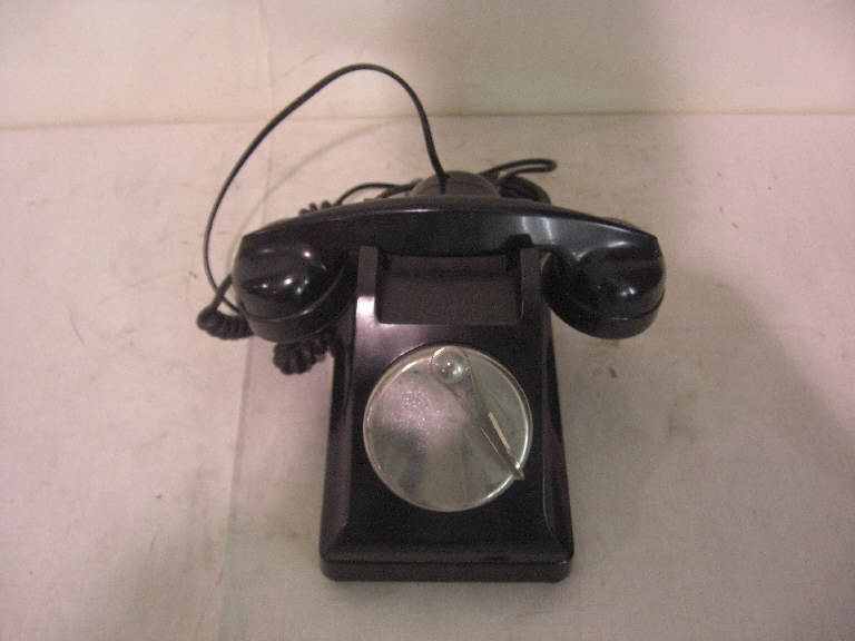 telefono da tavolo - produzione (metà sec. XX)