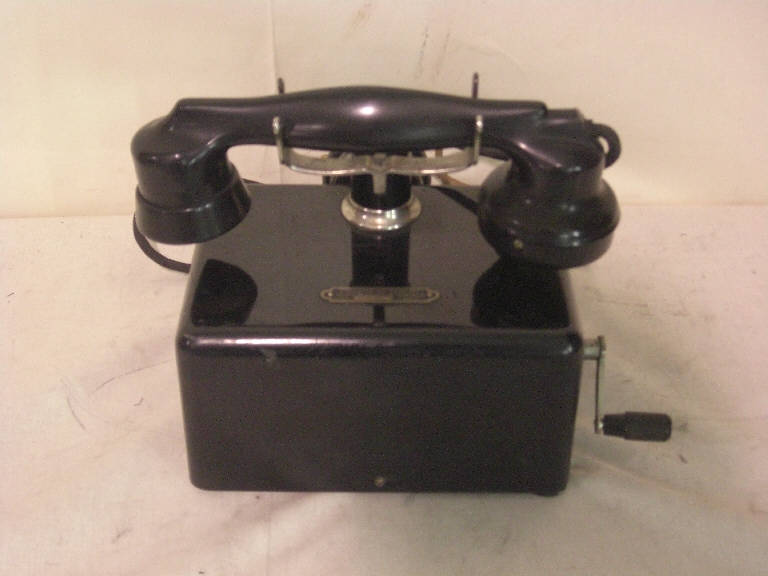 telefono da tavolo - produzione (prima metà sec. XX)