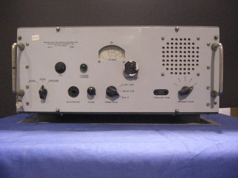radioricetrasmettitore telefonico di IRME (secondo quarto sec. XX)