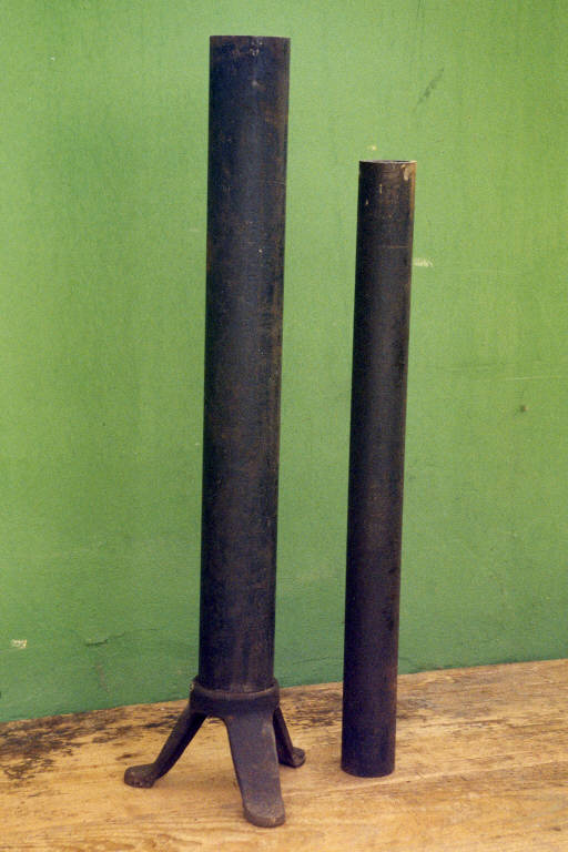 cilindri con basamento (secc. XIX/ XX)