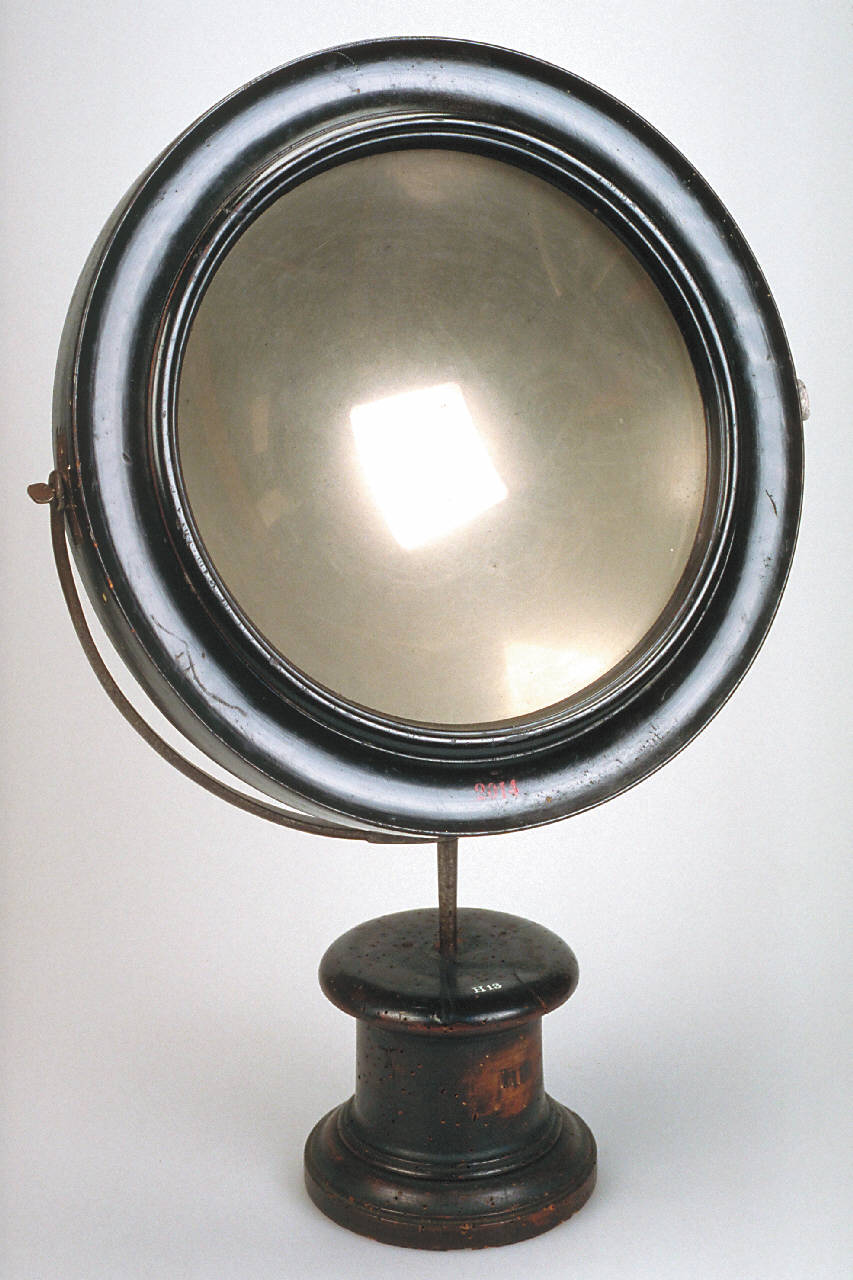 Specchio circolare concavo - convesso (1800 ca.)